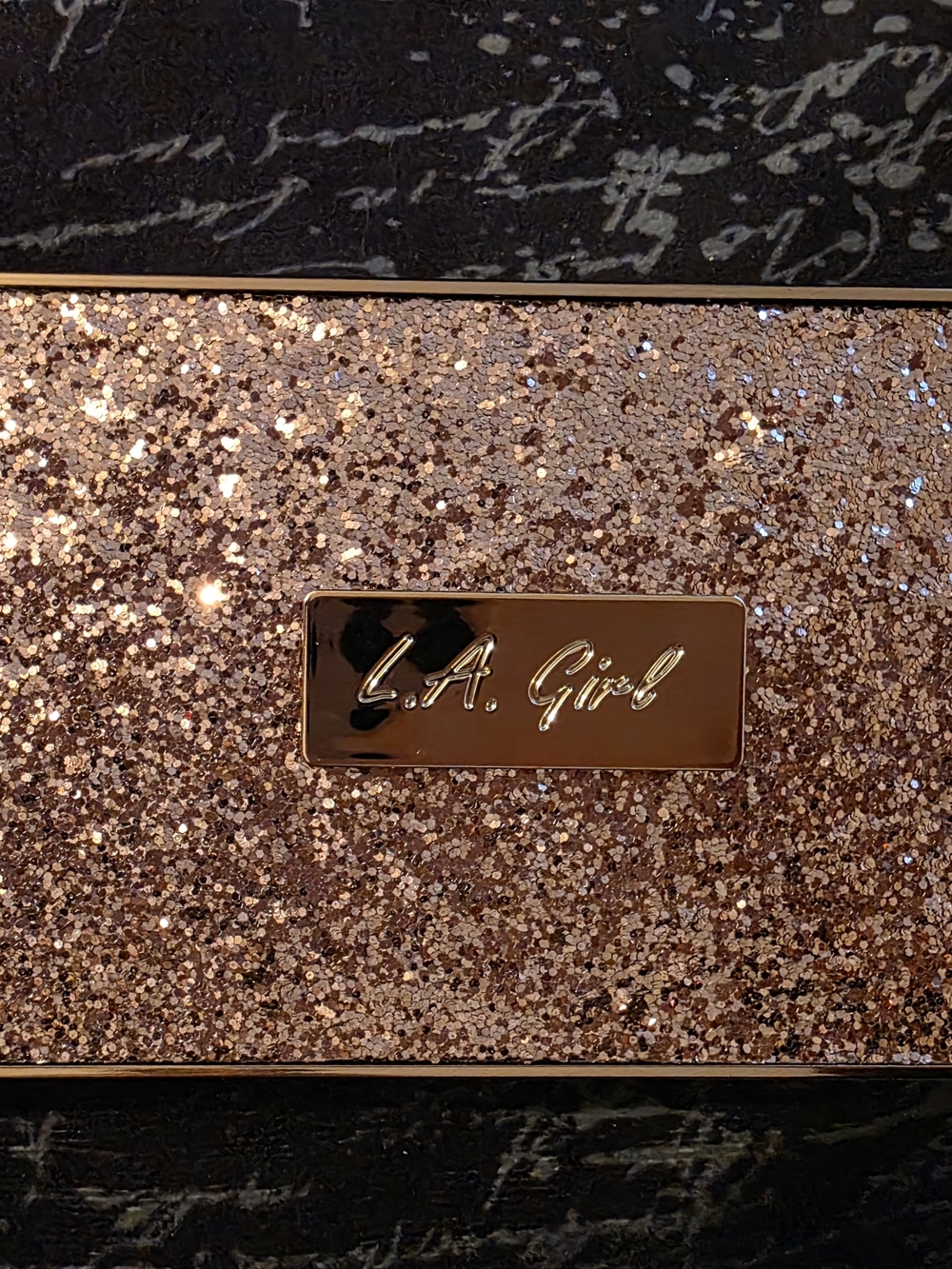 LA Girl Eyeshadow Palette